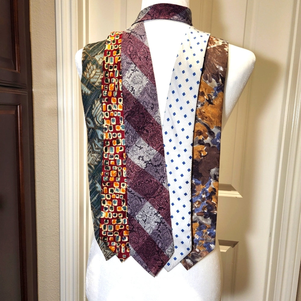 Bundle of silk Ties